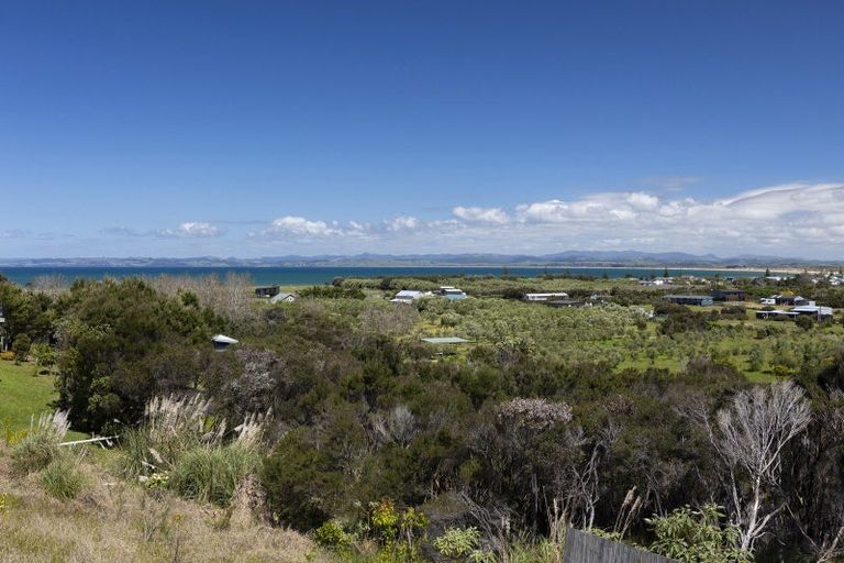 Photo of property in 12 Bay Heights Drive, Karikari Peninsula, 0483