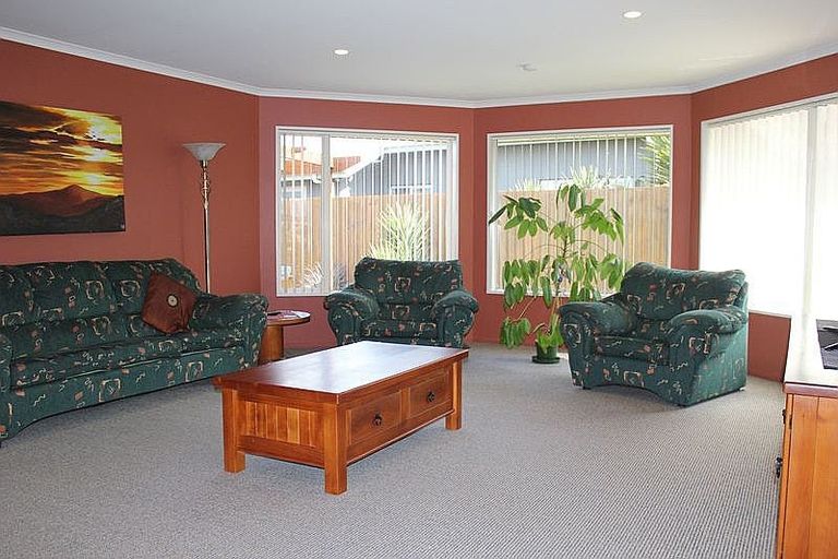 Photo of property in 1 Cezanne Grove, Rolleston, 7614