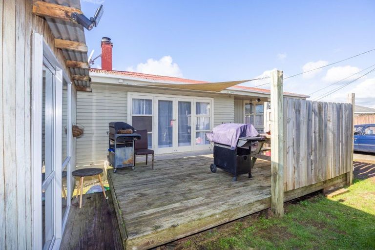 Photo of property in 325 Hazelmere Crescent, Te Awamutu, 3800