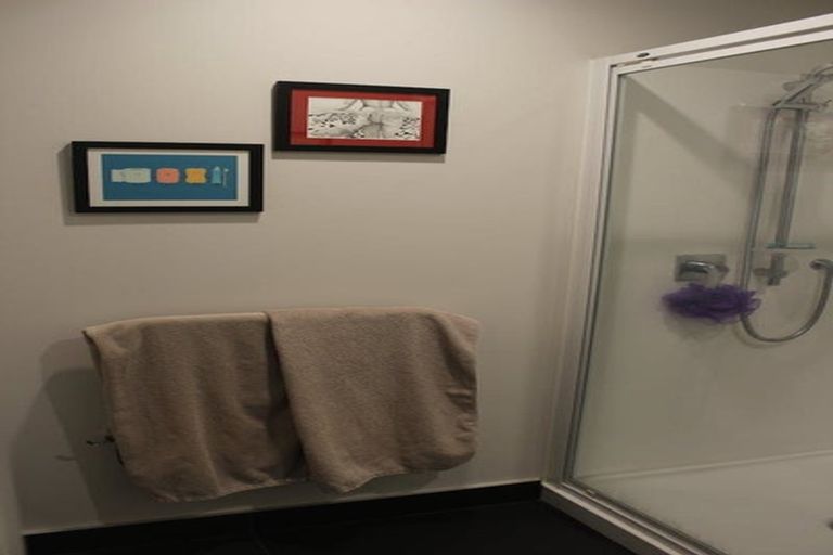 Photo of property in 3 Onekiritea Road, Hobsonville, Auckland, 0616