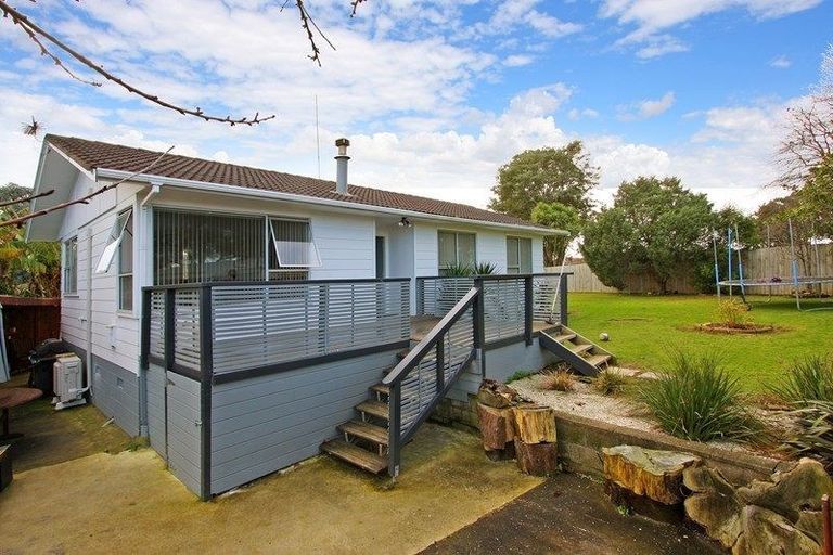 Photo of property in 28 Kivell Close, Mangere East, Auckland, 2024
