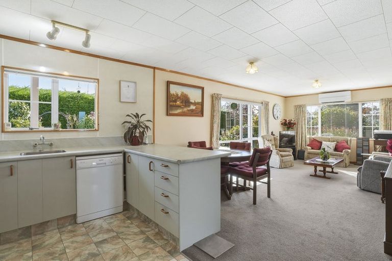 Photo of property in 75 Beach Street, Saint Clair, Dunedin, 9012