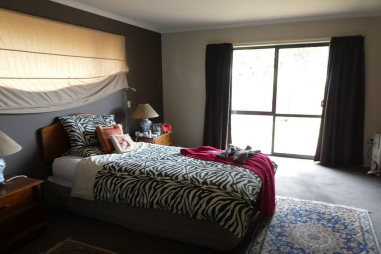 Photo of property in 54 Cobden Street, Westport, 7825