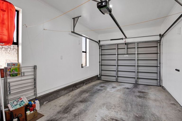 Photo of property in 10 Murdoch Street, Hawera, 4610