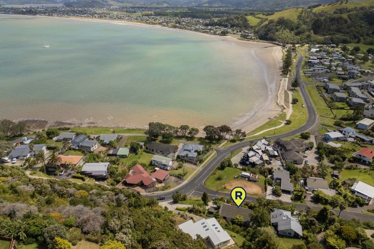 Photo of property in 23 Haddon Crescent, Whitianga, 3510