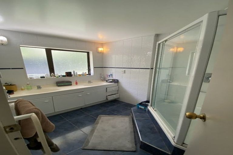 Photo of property in 81 Stewart Drive, Newlands, Wellington, 6037