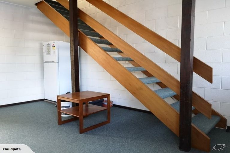 Photo of property in 20/4u Dr Taylor Terrace, Johnsonville, Wellington, 6037