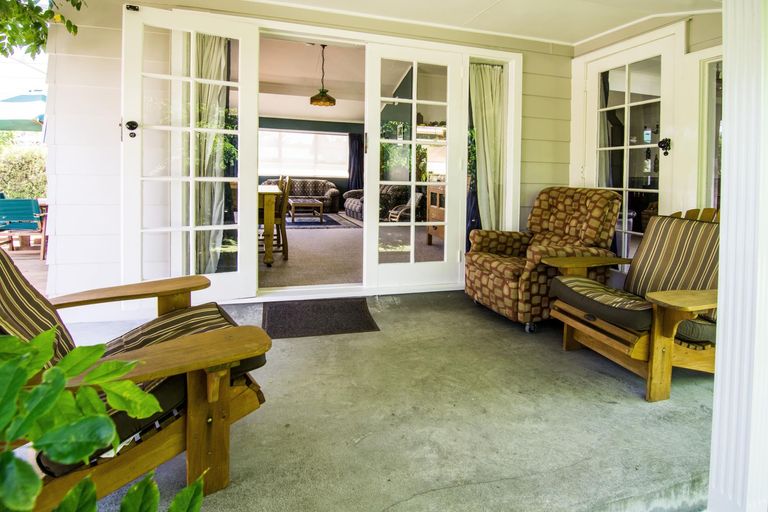 Photo of property in 14 Fraser Street, Masterton, 5810