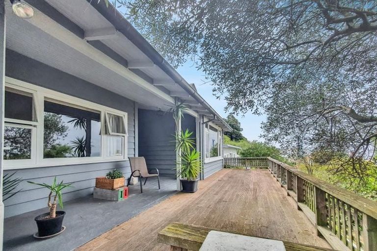 Photo of property in 13 Hornsey Road, Bluff Hill, Napier, 4110