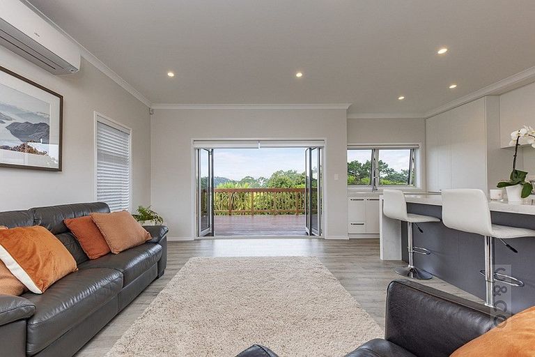 Photo of property in 80 Pohutukawa Parade, Riverhead, 0820