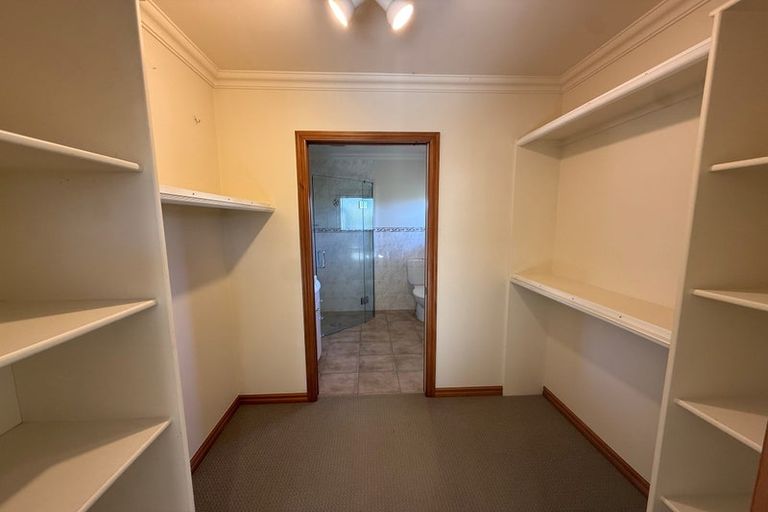 Photo of property in 6 Doneraille Place, Bethlehem, Tauranga, 3110