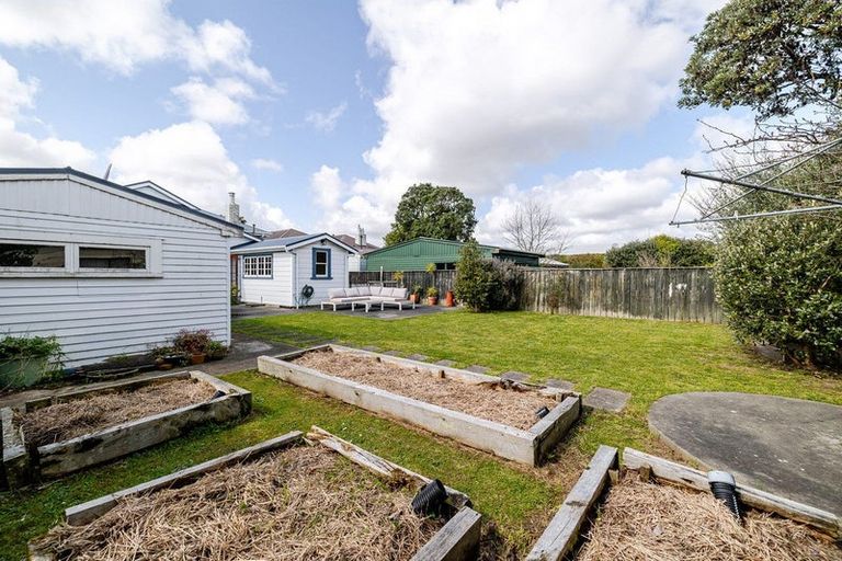 Photo of property in 30 Lombard Street, Palmerston North, 4410
