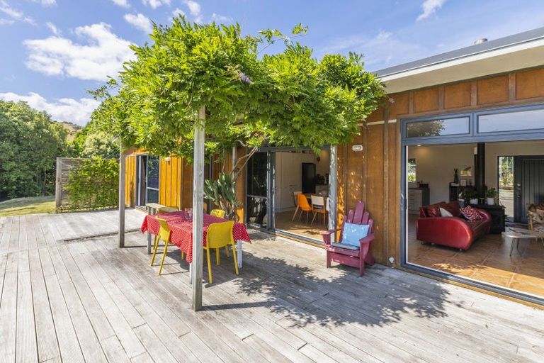 Photo of property in 45 Mahaki Road, Nikau Valley, Paraparaumu, 5032