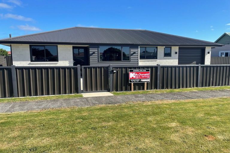 Photo of property in 14a Rosalind Street, Stratford, 4332