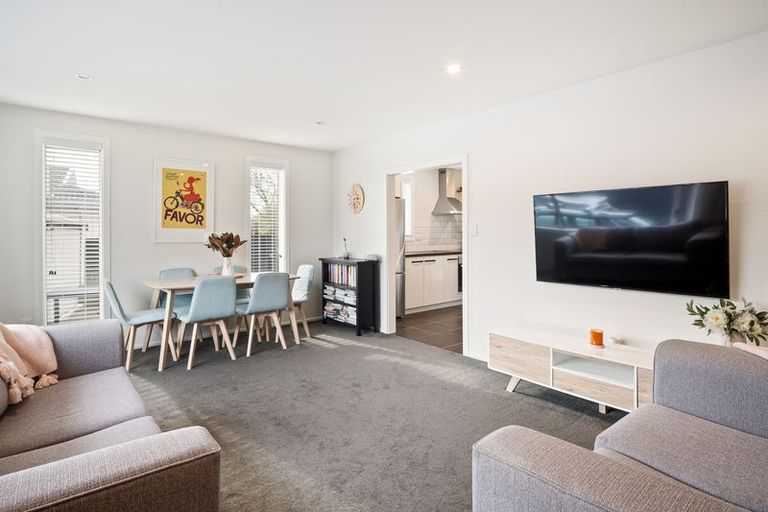 Photo of property in 28 Ingrid Street, Parklands, Christchurch, 8083