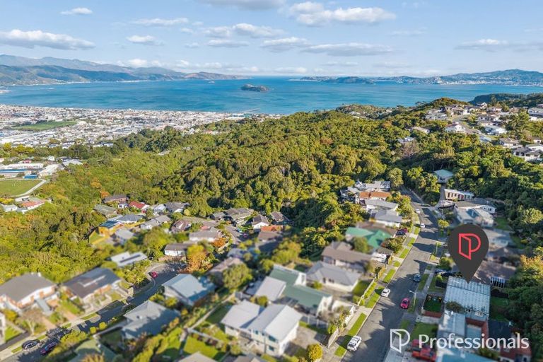 Photo of property in 56a Acacia Avenue, Maungaraki, Lower Hutt, 5010