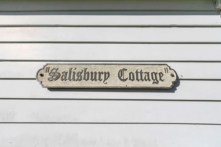Photo of property in 1/55 Salisbury Road, Birkdale, Auckland, 0626