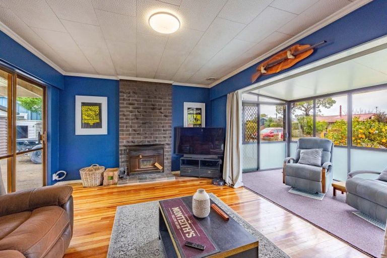 Photo of property in 11 Holden Avenue, Haumoana, 4102