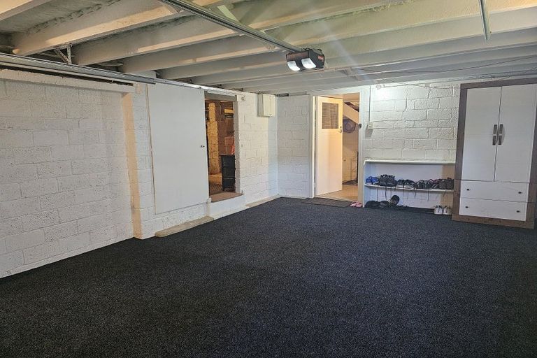 Photo of property in 12a Seaview Road, Otumoetai, Tauranga, 3110