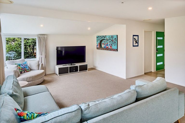 Photo of property in 202 Staithes Drive South, Whitby, Porirua, 5024