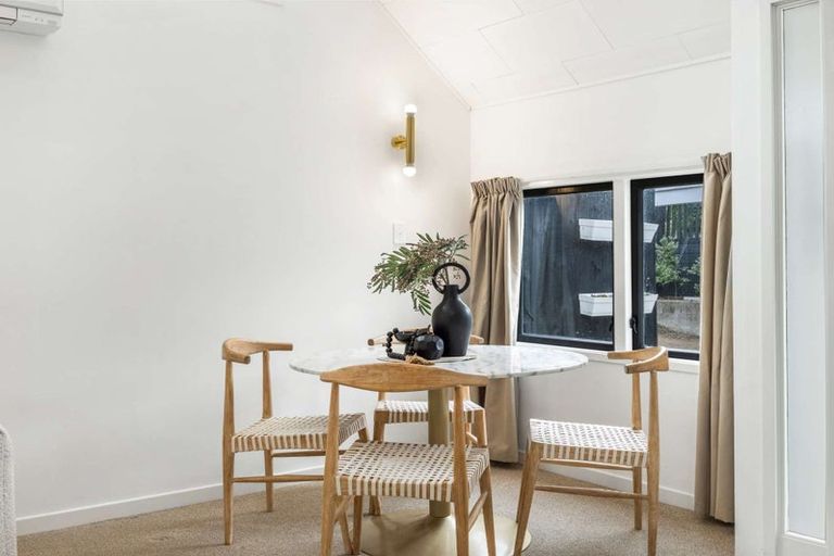 Photo of property in 49a Great North Road, Saint Johns Hill, Whanganui, 4501