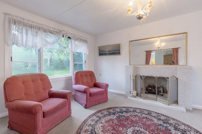 Photo of property in 36 Great North Road, Waipawa, 4210