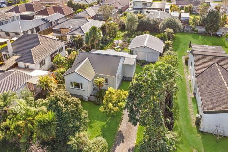 Photo of property in 15 Holland Street, Glenholme, Rotorua, 3010