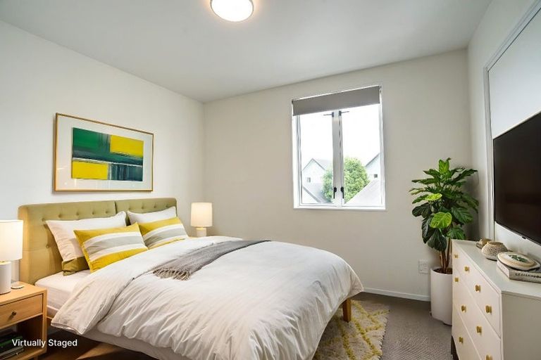 Photo of property in 75 Grove Road, Papakura, 2110