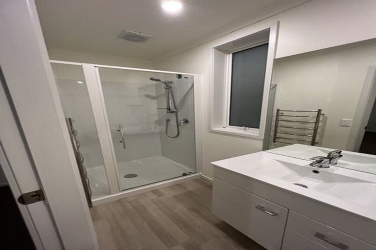 Photo of property in 50 Halswater Drive, Churton Park, Wellington, 6037