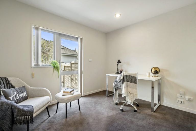 Photo of property in 13 Pin Oak Drive, Schnapper Rock, Auckland, 0632