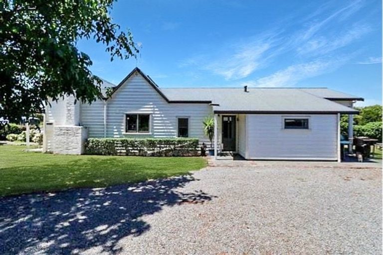 Photo of property in 3330 State Highway 2, Clareville, Carterton, 5713