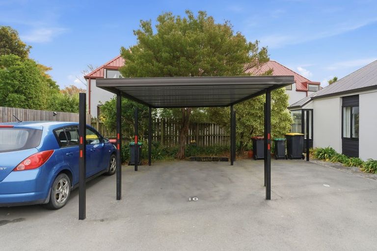 Photo of property in 10/71b Main Road, Redcliffs, Christchurch, 8081