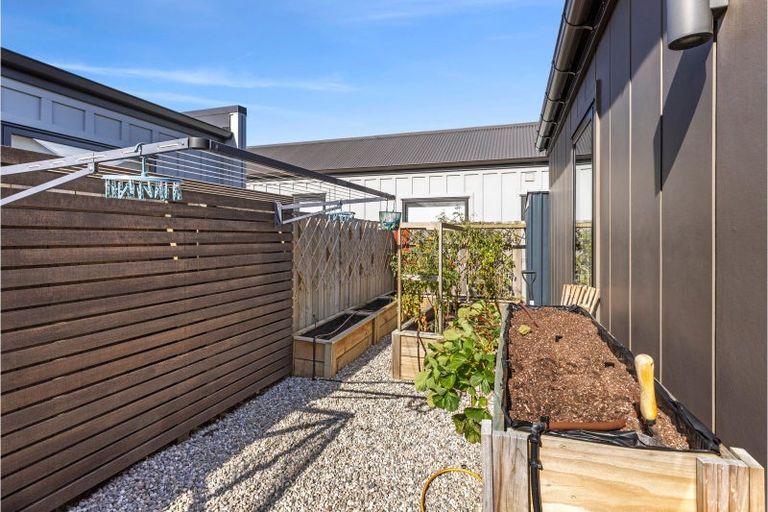 Photo of property in 14 Mount Burke Street, Wanaka, 9305