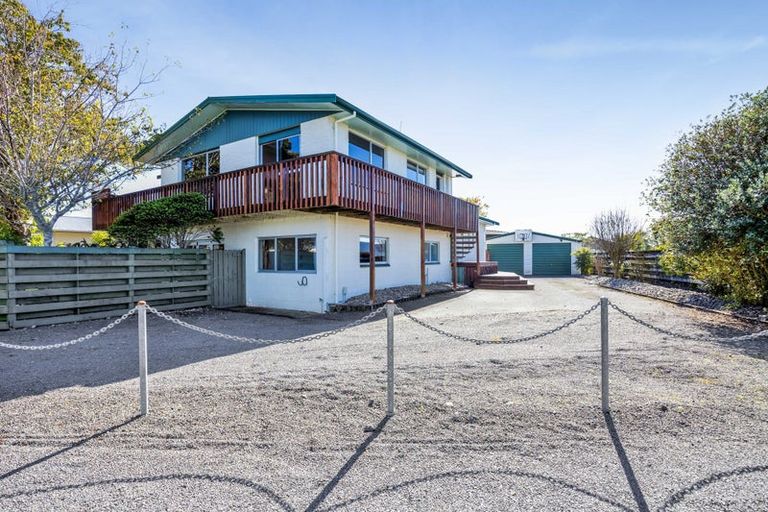 Photo of property in 2 Titoki Place, Inglewood, 4330