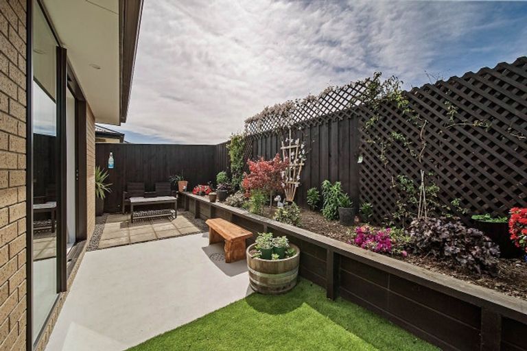 Photo of property in 7 Jean Batten Lane, Rolleston, 7615