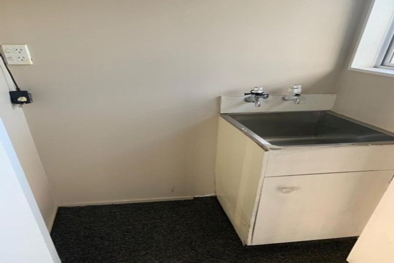 Photo of property in 8 Solveig Place, Randwick Park, Auckland, 2105