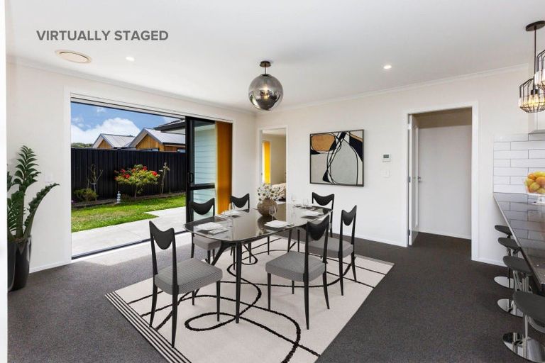 Photo of property in 16 Kerrigan Crescent, Wallaceville, Upper Hutt, 5018