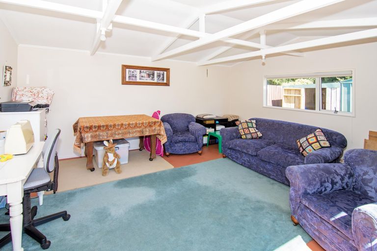 Photo of property in 14 Fraser Street, Masterton, 5810