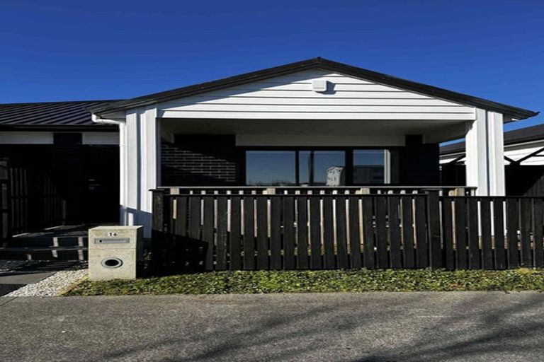 Photo of property in 16 Auranga Drive, Karaka, Papakura, 2113