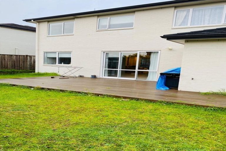 Photo of property in 5 Mccathie Drive, Flat Bush, Auckland, 2019
