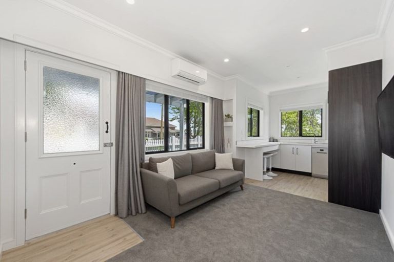 Photo of property in 1/2 Moana Street, Ohope, 3121