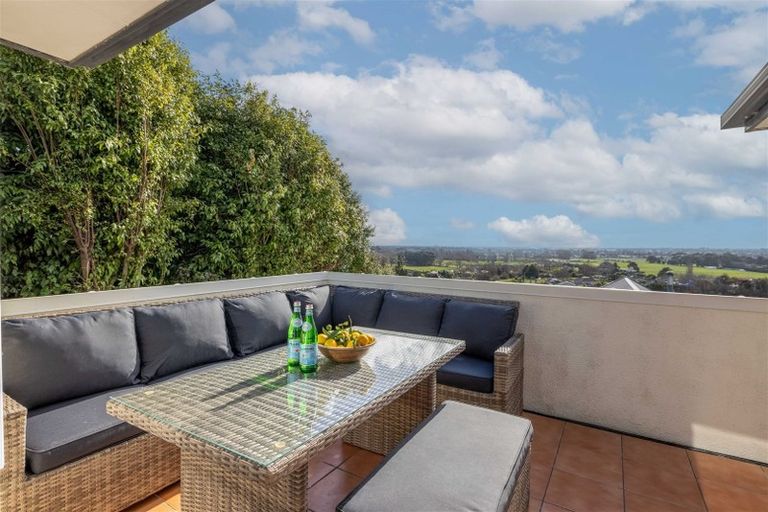 Photo of property in 5 Uldale Place, Westmorland, Christchurch, 8025