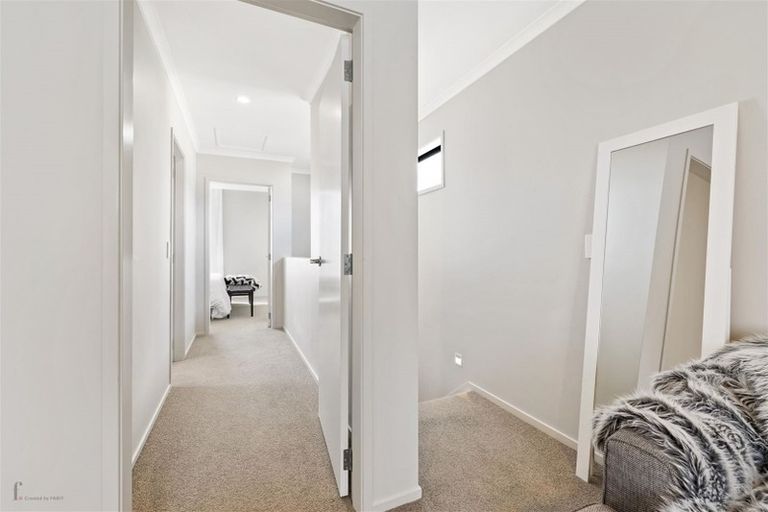 Photo of property in 4 Peihana Road, Hobsonville, Auckland, 0616