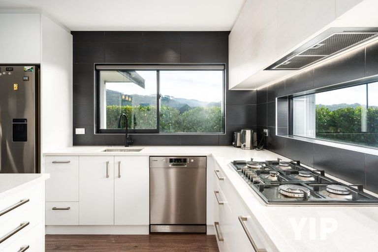 Photo of property in 152 John Burke Drive, Aotea, Porirua, 5024