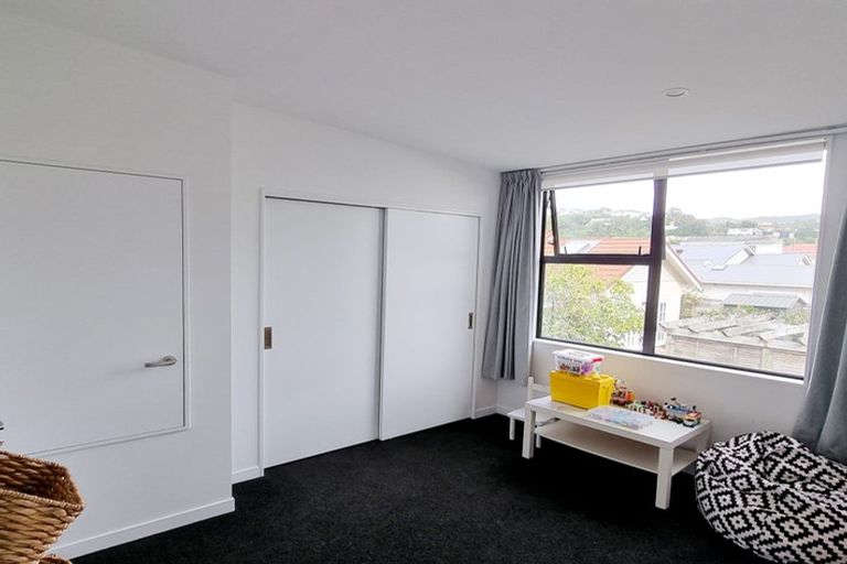 Photo of property in 20u9 Trent Street, Island Bay, Wellington, 6023