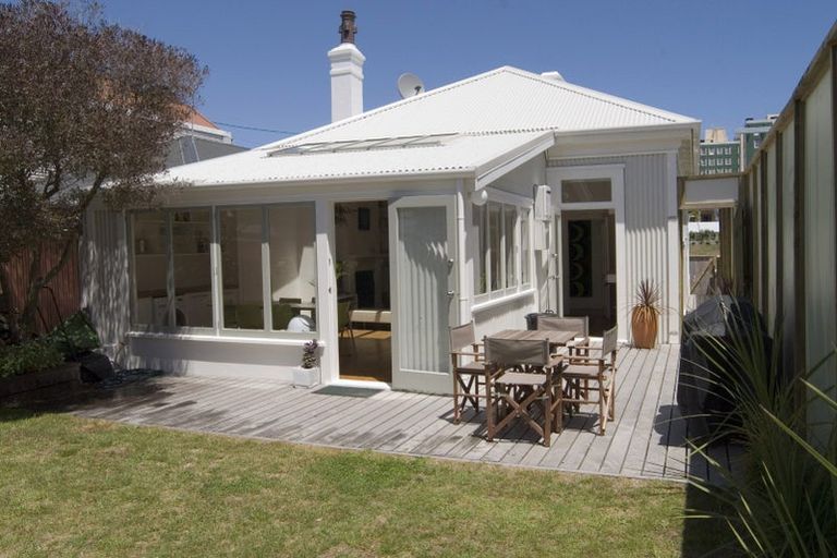 Photo of property in 112 Abel Smith Street, Te Aro, Wellington, 6011