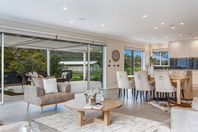 Photo of property in 4 Parlane Drive, Huapai, Kumeu, 0810