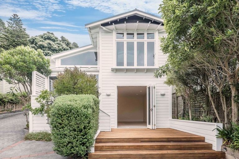 Photo of property in 101 Inglis Street, Seatoun, Wellington, 6022