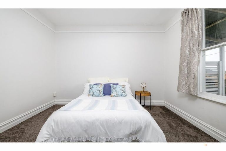 Photo of property in 98 High Street, Waimate, 7924