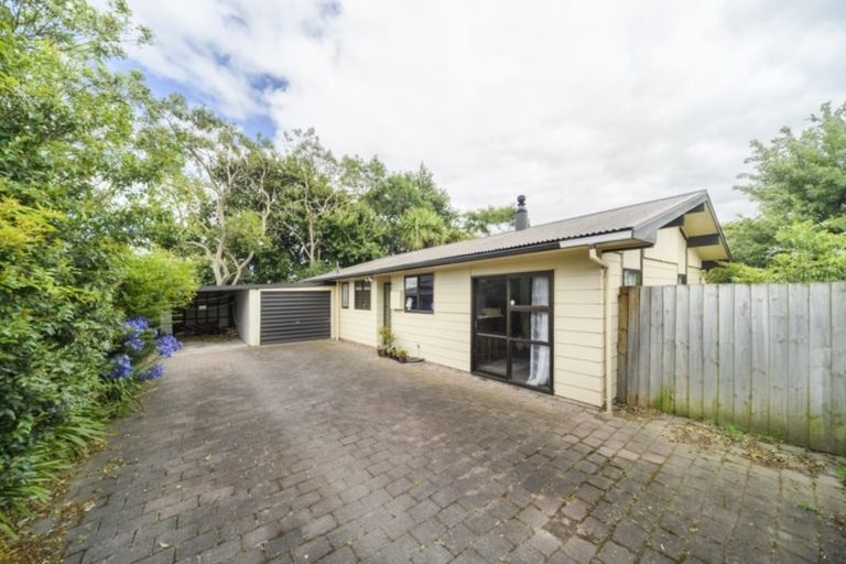 Photo of property in 2/7a Mcgregor Street, Milson, Palmerston North, 4414